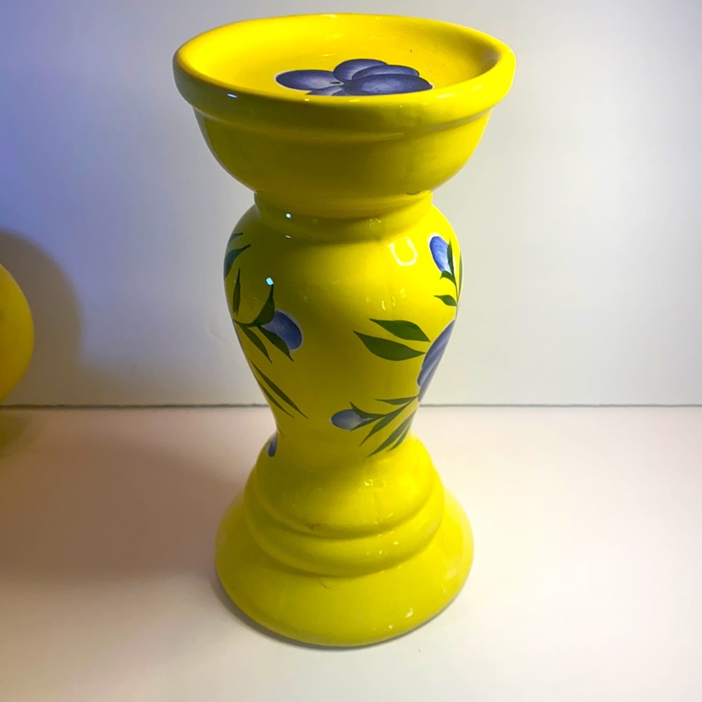 Flower 🌺 Porcelain Two Piece Candle Stands - Picture 6 of 8